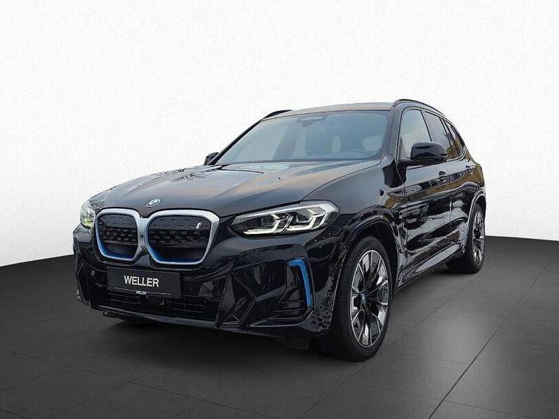 Gebraucht BMW iX3 M Sport 210 kW (286 PS) 2022 Carbonschwarz (schwarz) SUV