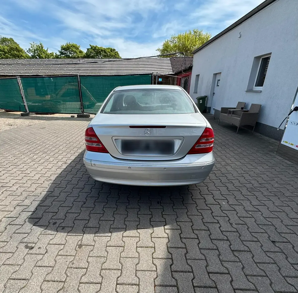 Second-hand Mercedes C200 Elegance 163 CP (119 kW) 2002 Argintiu Berlinǎ