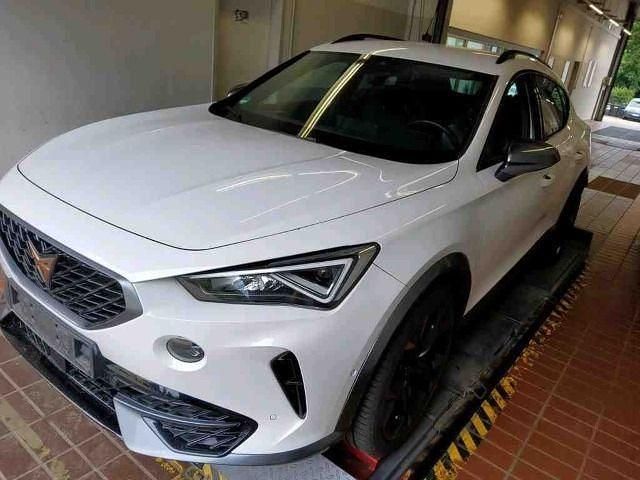Candy weiss Gebraucht 2023 Cupra Formentor VZ SUV | 31.930 € (Guter Preis) - Bild 1/4
