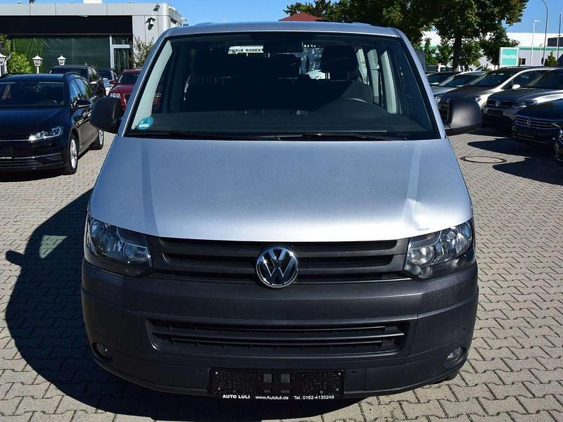Gebraucht VW T5 Trendline 140 PS (102 kW) 2014 Grau Van