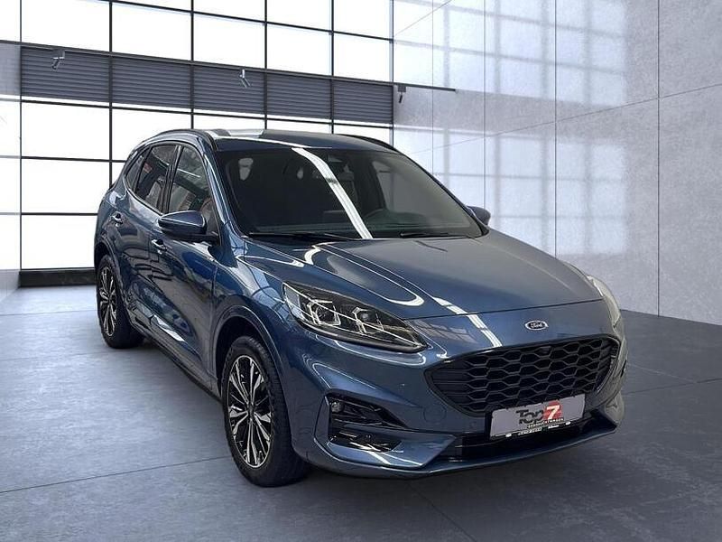 Gebraucht Ford Kuga ST-Line X 224 PS (164 kW) 2022 Chromablau (metallic) SUV