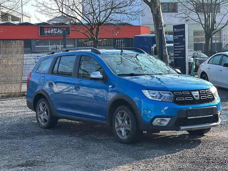 Gebraucht Dacia Logan MCV Stepway 90 PS (66 kW) 2018 Blau Kombi