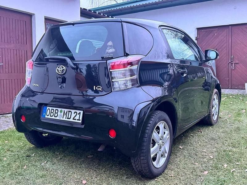 Gebraucht 2012 Toyota iQ Kleinwagen | 4.800 € (Fairer Preis) - Bild 1/4