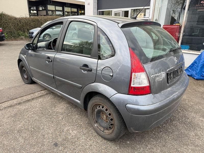 Second-hand Citroën C3 Comfort 73 CP (53 kW) 2008 Gri Hatchback