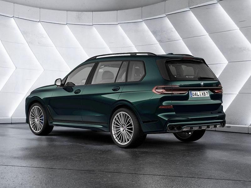 Neu Alpina XB7 622 PS (457 kW) 2025 Grün SUV