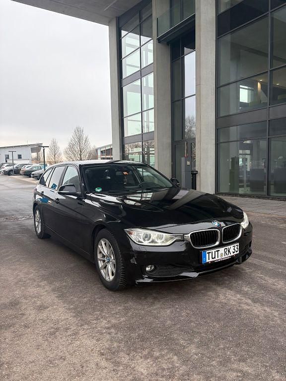 Gebraucht BMW 320 Performance 184 PS (135 kW) 2014 Schwarz Kombi