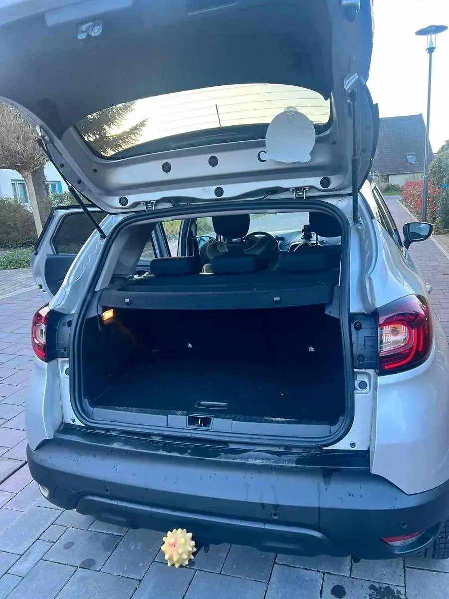 Occasion Renault Captur LIMITED 90 ch (66 kW) 2019 Argent SUV