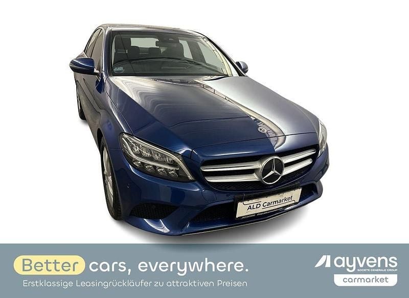 Gebraucht Mercedes C200 Avantgarde 184 PS (135 kW) 2021 Blau Limousine