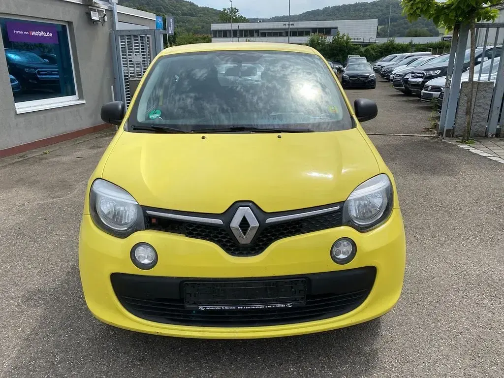 Gebraucht Renault Twingo Expression 71 PS (52 kW) 2015 Gelb Kleinwagen