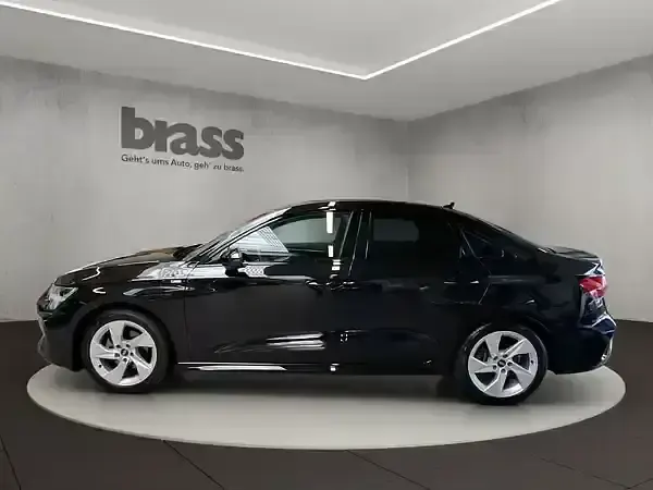 Gebraucht Audi A3 S-Line 150 PS (110 kW) 2025 Mythosschwarz metallic Limousine