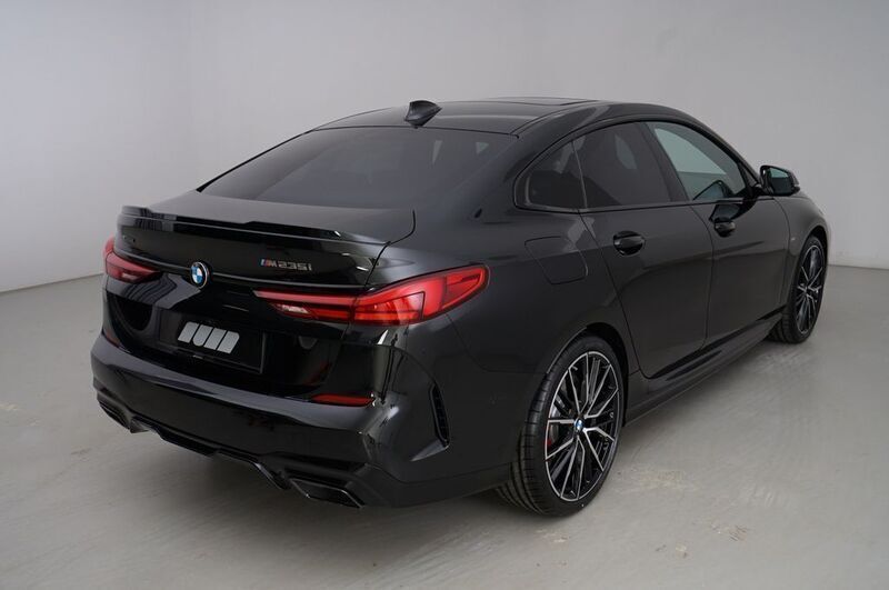 Gebraucht BMW M235 Performance 306 PS (225 kW) 2024 Schwarz Coupé