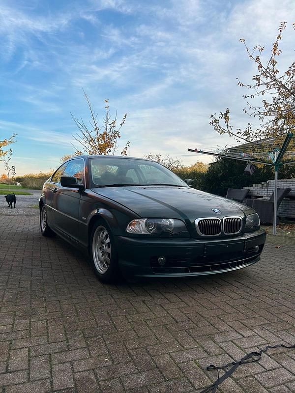 Gebraucht 2001 BMW 320 Basis Coupé | 5.300 € (Fairer Preis) - Bild 1/4