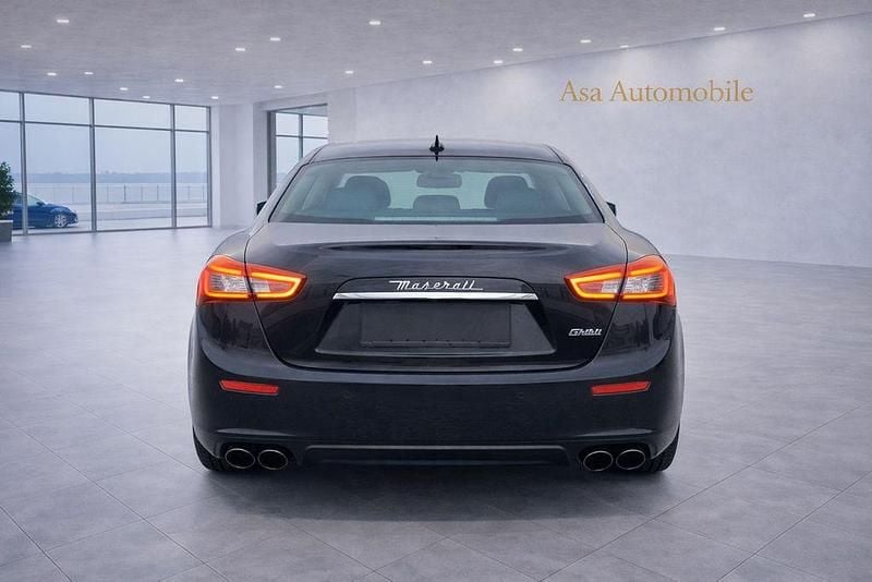 Gebraucht Maserati Ghibli 409 PS (300 kW) 2015 Schwarz Limousine