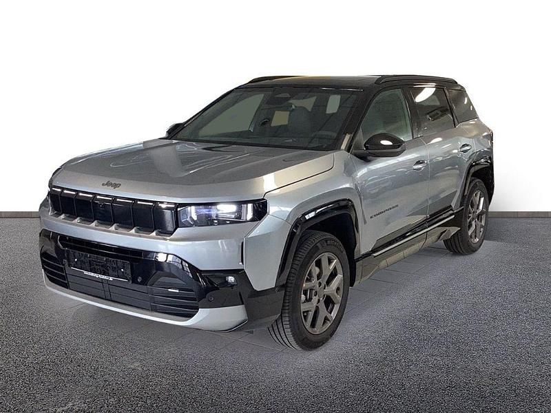 Gebraucht Jeep Compass 145 PS (106 kW) 2026 Grau SUV