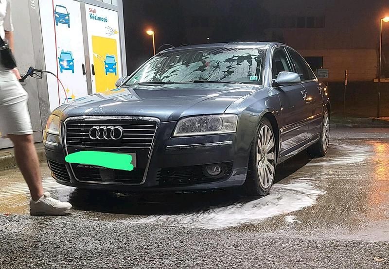 Blau Gebraucht 2006 Audi A8 Limousine | 6.500 € (Fairer Preis) - Bild 1/3