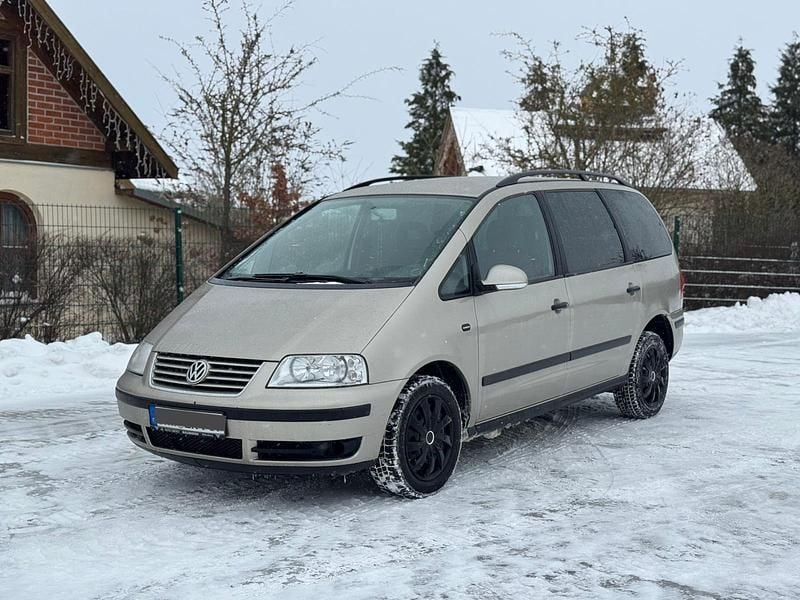 Gold Gebraucht 2006 VW Sharan Van / Kleinbus | 1.950 € (Superpreis) - Bild 1/4