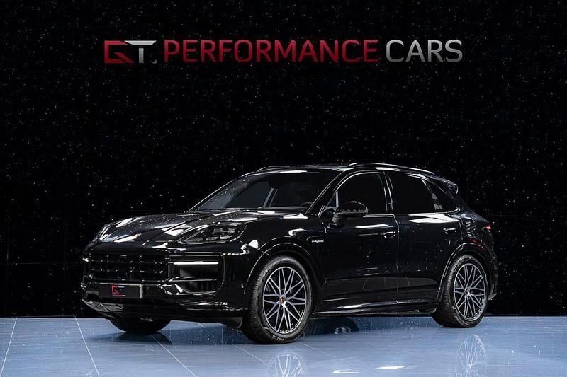 Second-hand Porsche Cayenne 470 CP (345 kW) 2025 Negru SUV