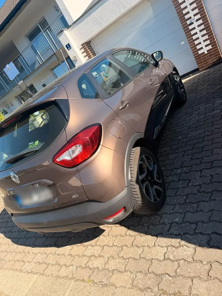 Second-hand Renault Captur 90 CP (66 kW) 2014 Maro SUV