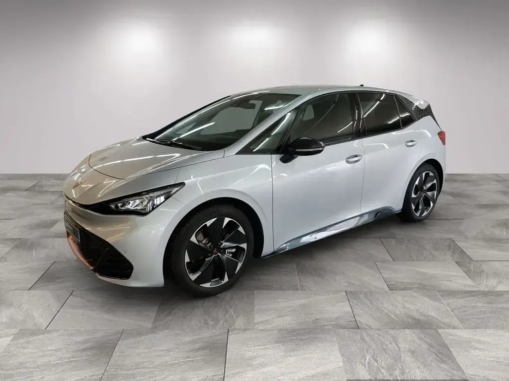 Gebraucht Cupra Born e-Boost 169 kW (231 PS) 2025 Silber Kleinwagen