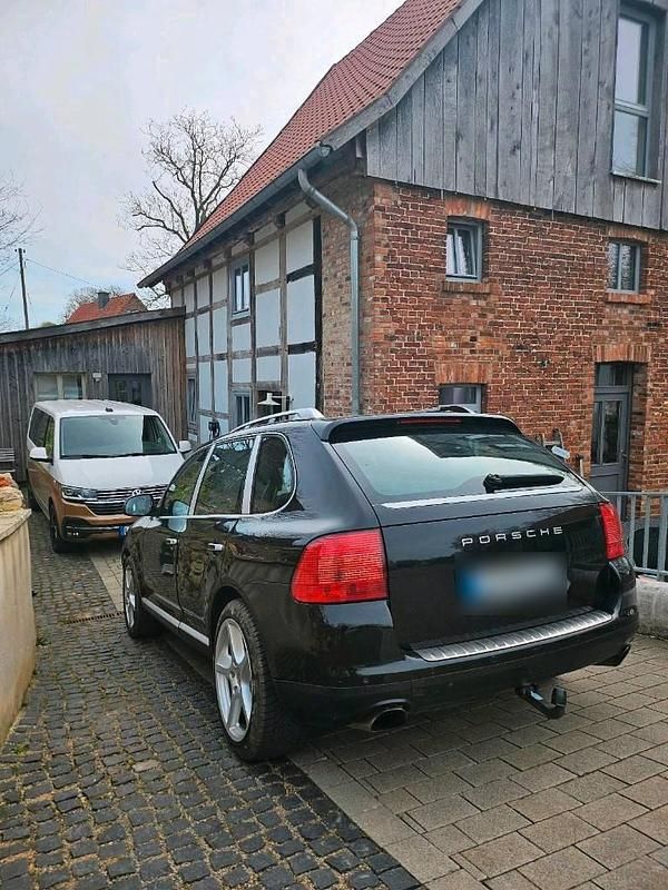 Second-hand Porsche Cayenne 250 CP (183 kW) 2004 Negru SUV