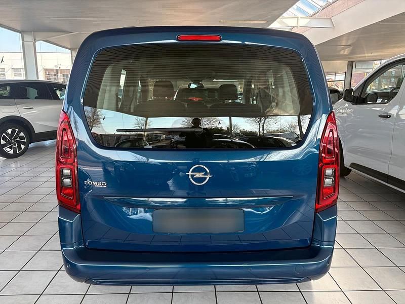 Gebraucht Opel Combo Life Edition 110 PS (80 kW) 2020 Blau