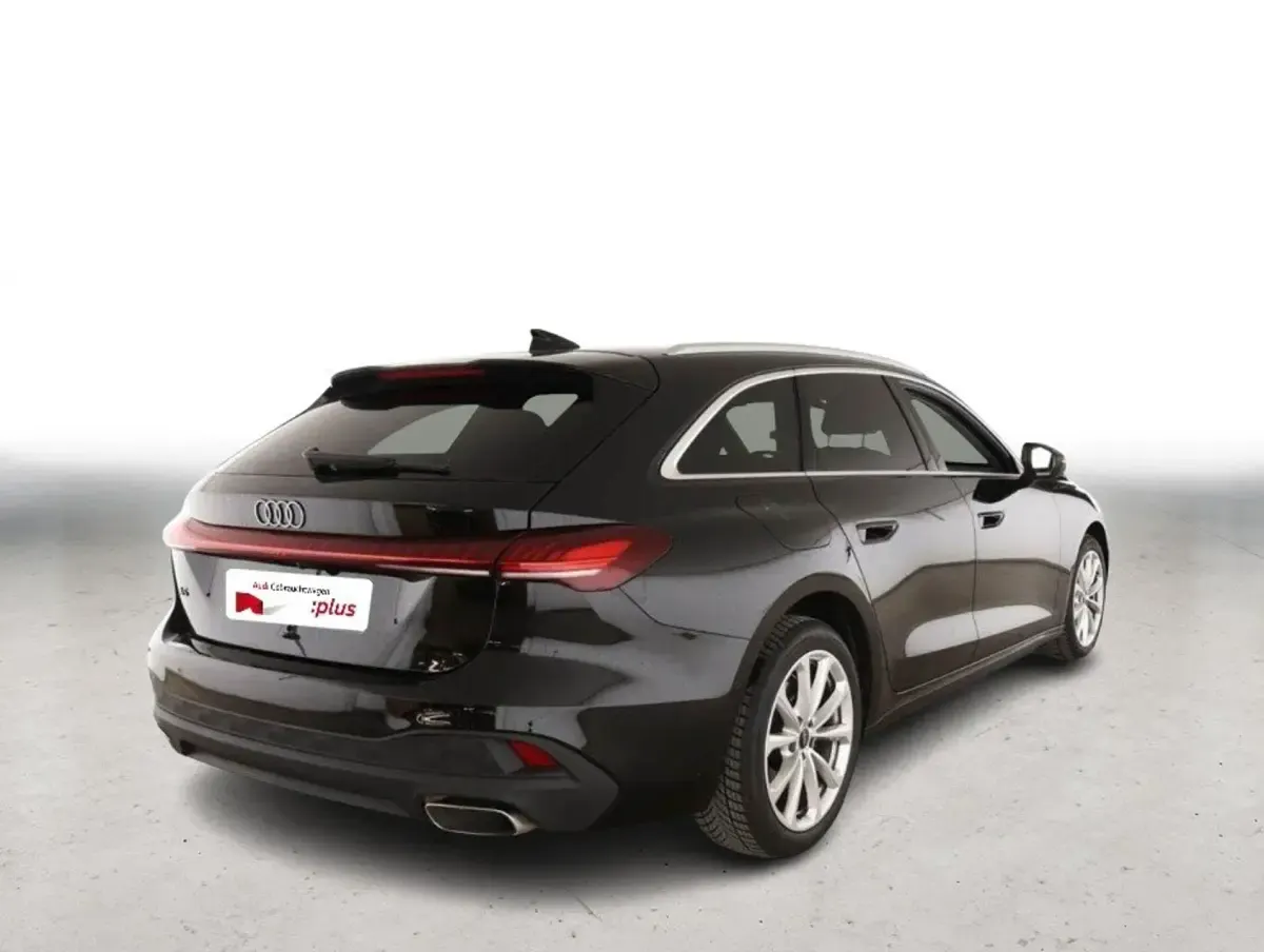 Gebraucht Audi A5 Ambiente 204 PS (150 kW) 2025 Schwarz Kombi