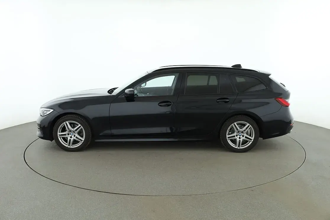 Gebraucht BMW 320 Sport Line 184 PS (135 kW) 2020 Schwarz Kombi