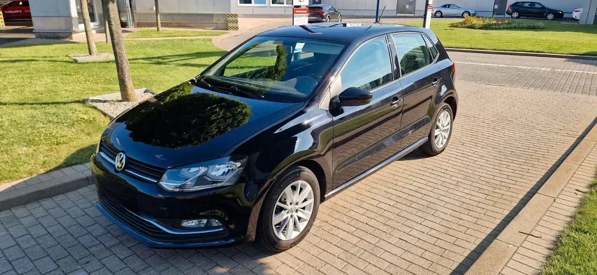 Gebraucht VW Polo Trendline 75 PS (55 kW) 2014 Schwarz Kleinwagen