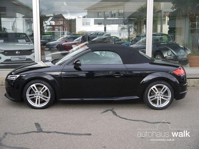 Gebraucht Audi TT Roadster S-Line 184 PS (135 kW) 2015 Mythosschwarz metallic Cabrio