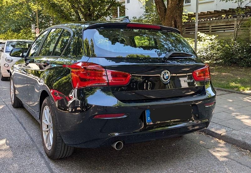 Usata BMW 116 Efficient Dynamics 116 CV (85 kW) 2017 Nero Utilitaria