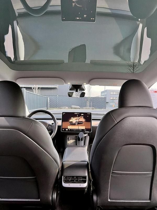 Gebraucht Tesla Model Y RWD 219 kW (299 PS) 2023 Grau SUV