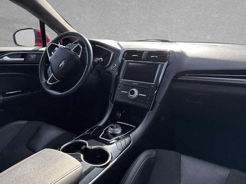 Gebraucht Ford Mondeo ST-Line 150 PS (110 kW) 2019 Rubyrot metallic Kombi