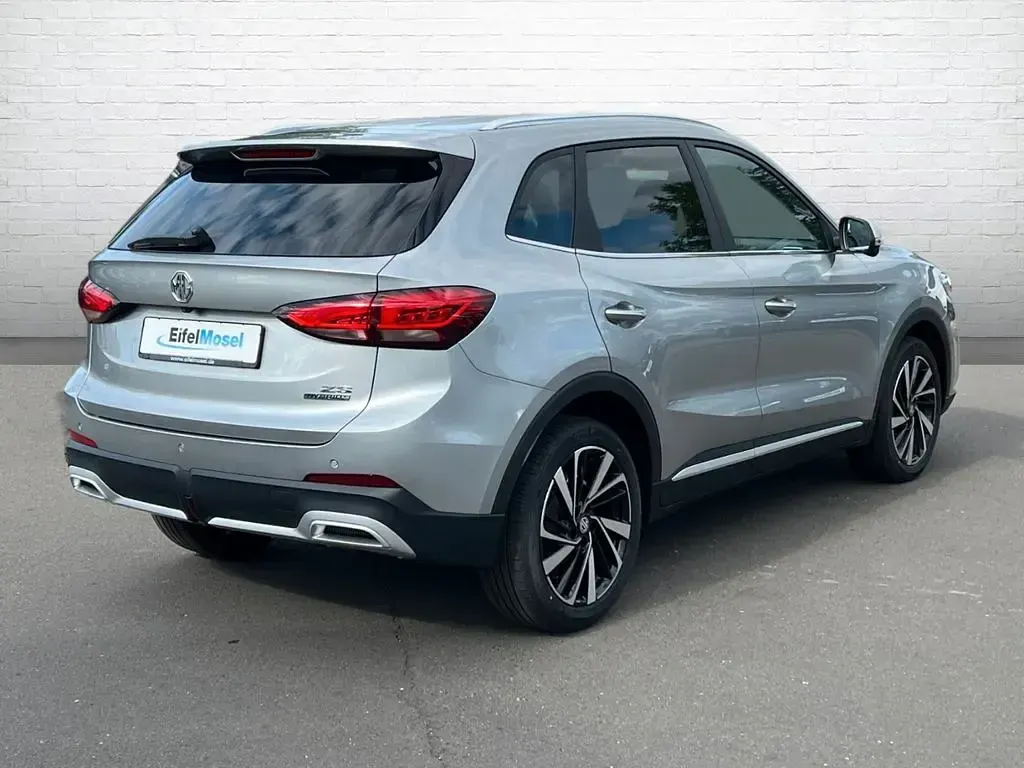 Gebraucht MG ZS Luxury 197 PS (144 kW) 2026 Silber SUV