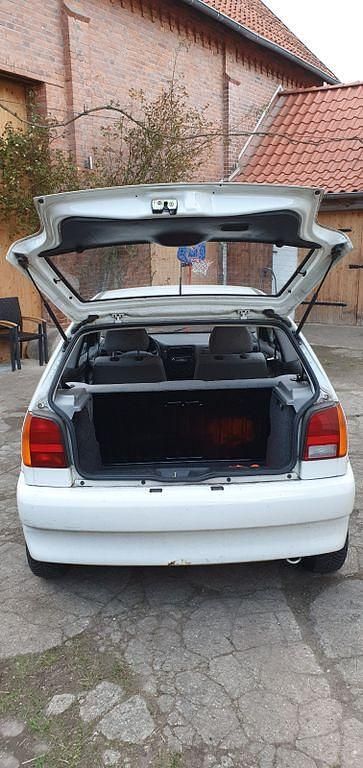 Gebraucht VW Polo Basis 60 PS (44 kW) 1997 Weiß Kleinwagen