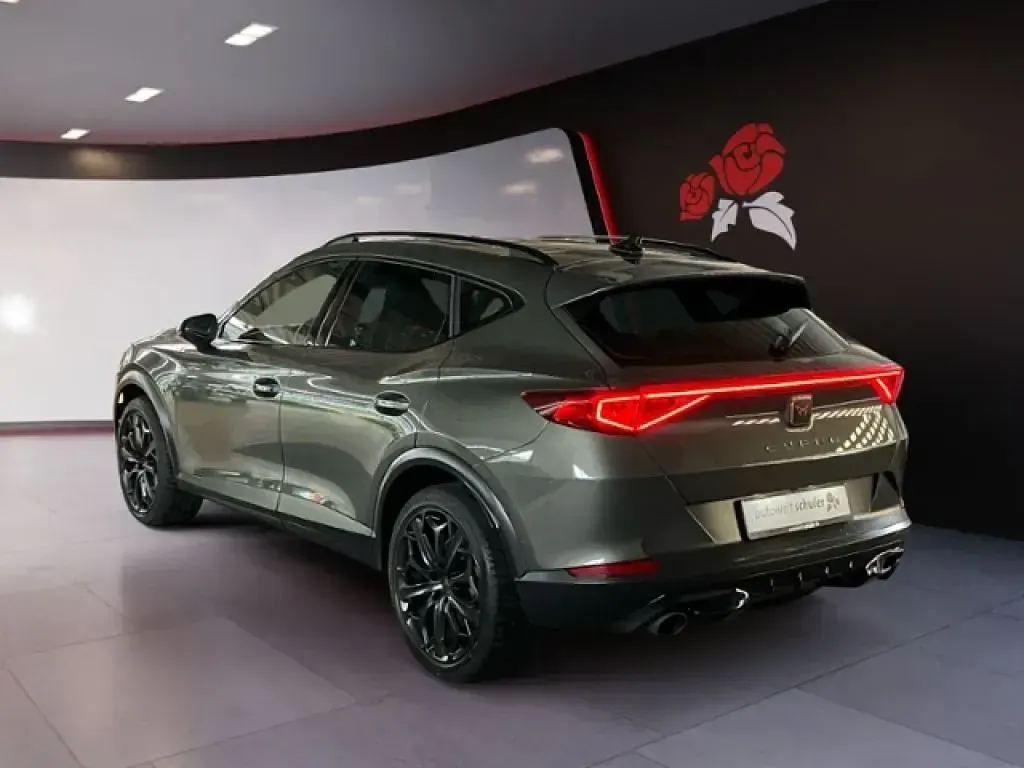 Gebraucht Cupra Formentor 245 PS (180 kW) 2024 Cliffgrau (metallic) SUV