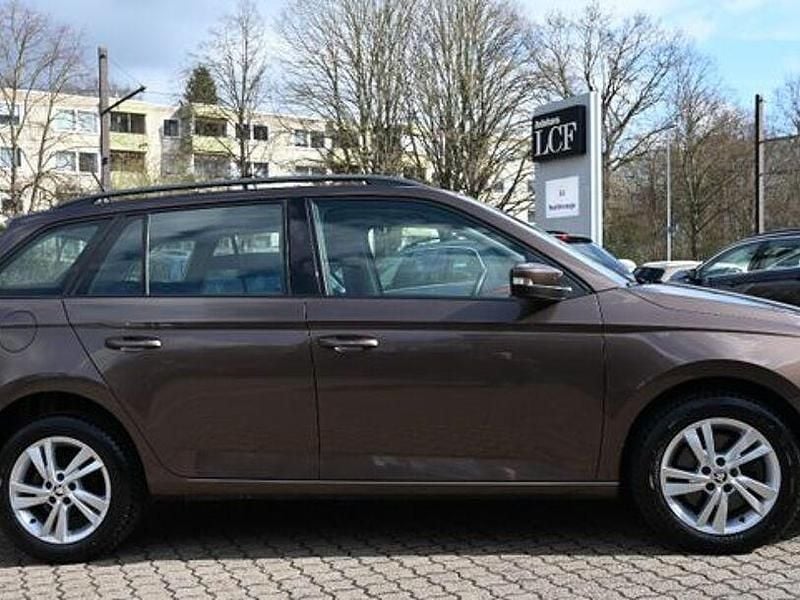 Gebraucht Skoda Fabia Ambition 110 PS (80 kW) 2019 Braun Kombi