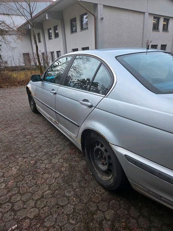 Usata BMW 320 150 CV (110 kW) 2000 Argento Berlina