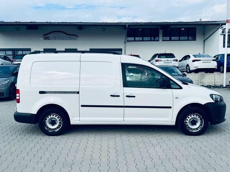 Usata VW Caddy 102 CV (75 kW) 2012 Bianco Monovolume
