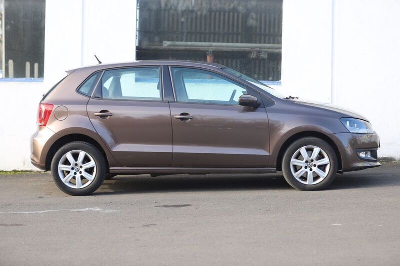 Gebraucht VW Polo Highline 105 PS (77 kW) 2013 Braun Kleinwagen