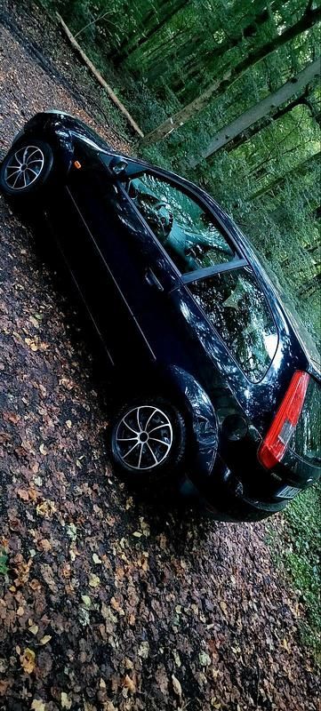 Gebraucht Ford Fiesta 70 PS (51 kW) 2005 Kleinwagen