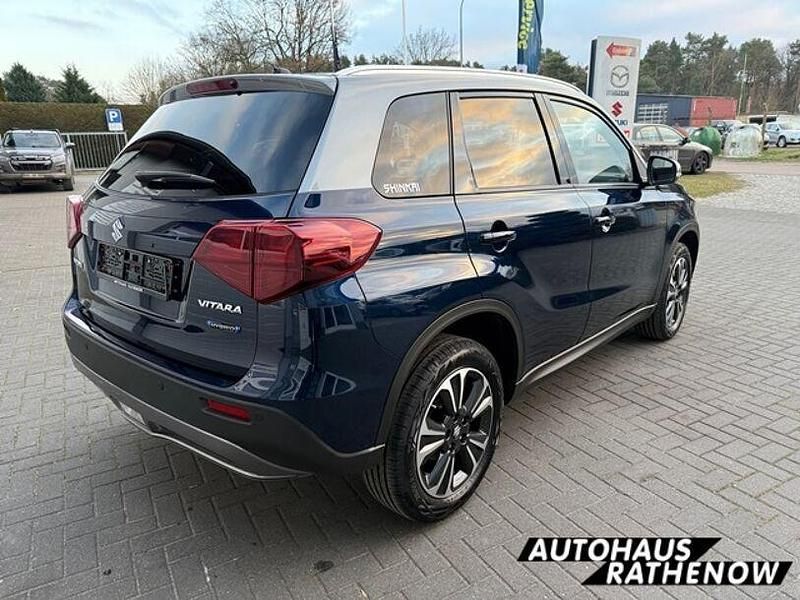 Gebraucht Suzuki Vitara Comfort+ 116 PS (85 kW) 2024 Blau SUV