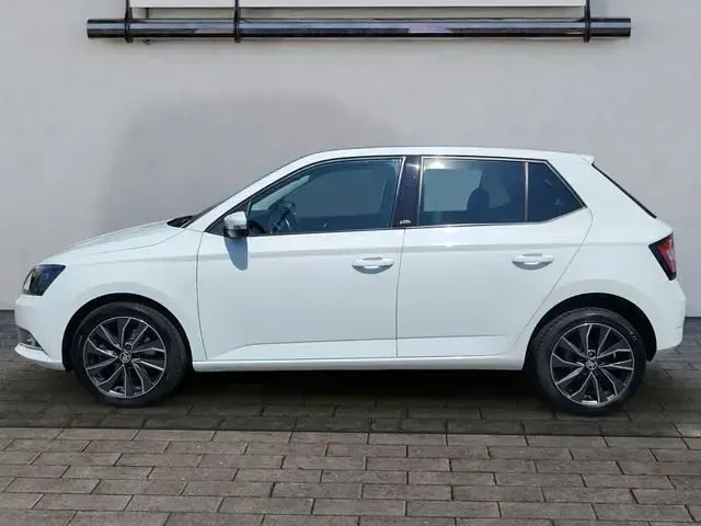 Gebraucht Skoda Fabia 110 PS (80 kW) 2015 Laserweiß uni Kleinwagen