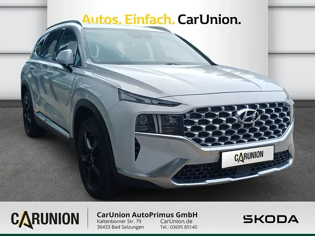 Gebraucht Hyundai Santa Fe Trend 179 PS (131 kW) 2021 Weiß SUV