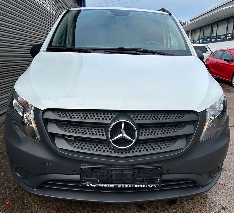Gebraucht Mercedes Vito 136 PS (100 kW) 2023 Weiß Van