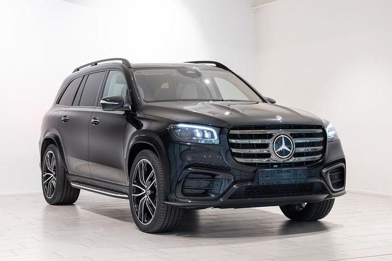 Schwarz Neu 2025 Mercedes GLS450 Night SUV | 127.211 € (Fairer Preis) - Bild 1/4