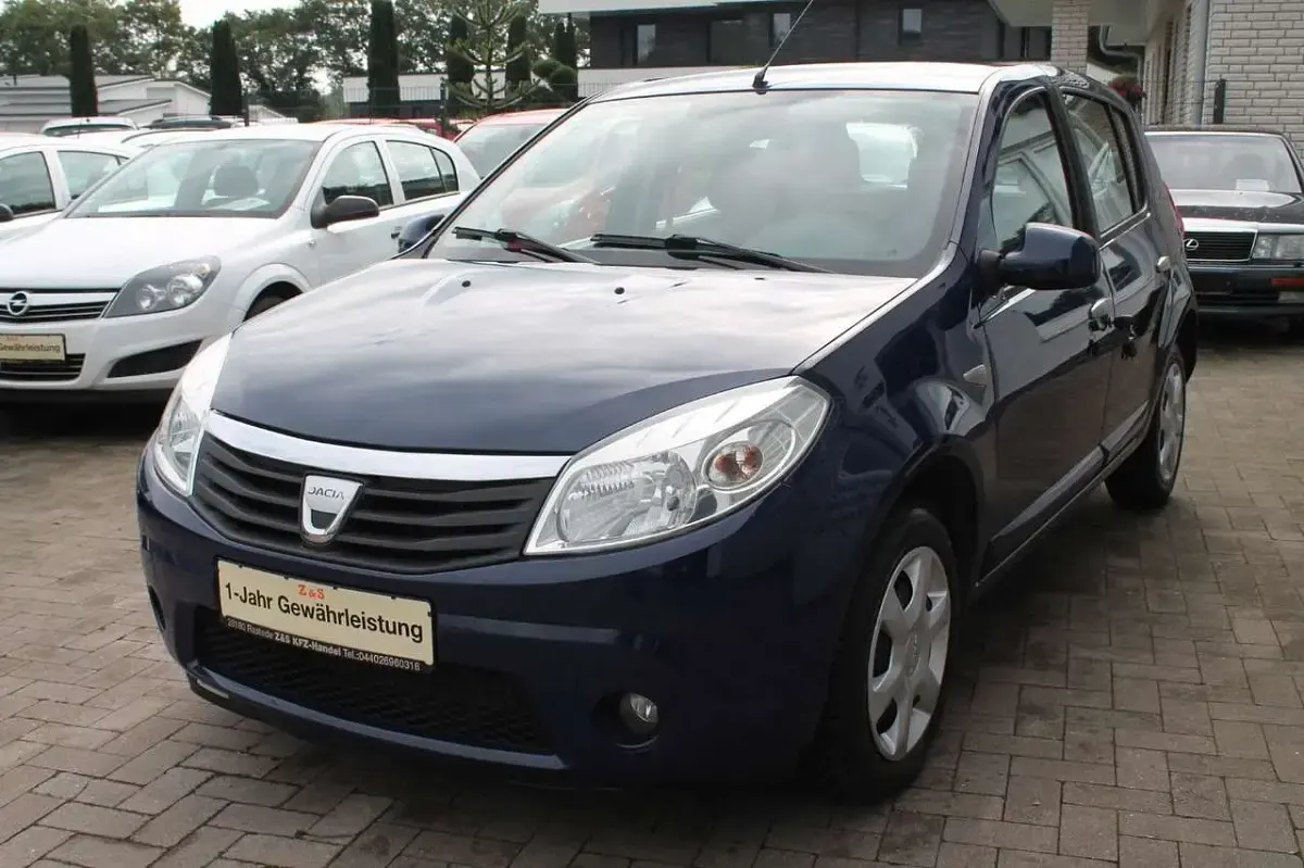 Gebraucht Dacia Sandero Lauréate 75 PS (55 kW) 2009 Blau Kleinwagen