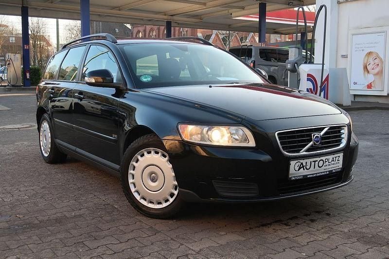 Gebraucht Volvo V50 101 PS (74 kW) 2009 Schwarz Kombi