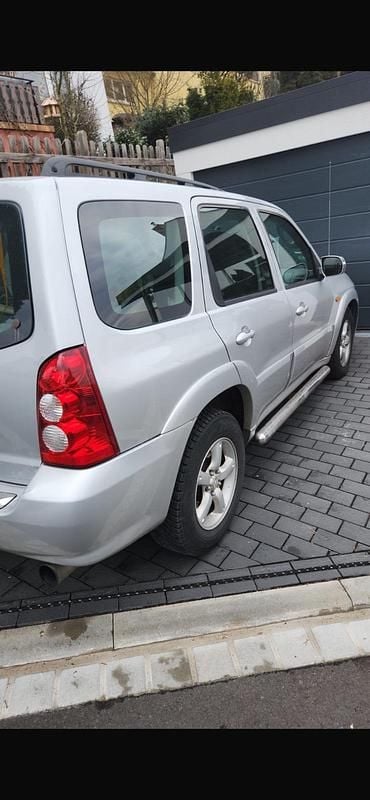 Gebraucht Mazda Tribute 124 PS (91 kW) 2004 Grau SUV