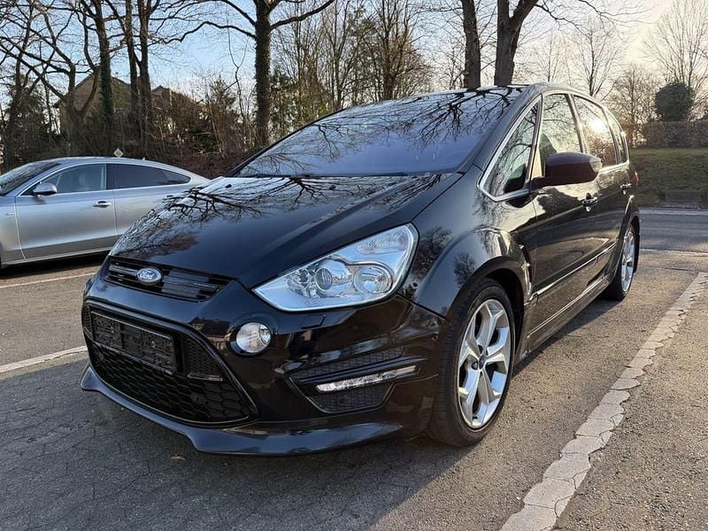Gebraucht Ford S-MAX Titanium S 163 PS (119 kW) 2011 Schwarz Van / Kleinbus