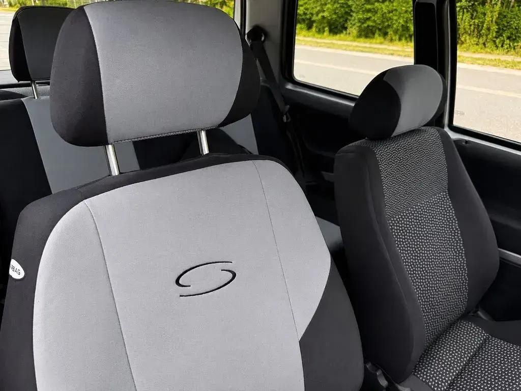 Gebraucht Seat Arosa Prima 50 PS (36 kW) 2004 Silber Kleinwagen